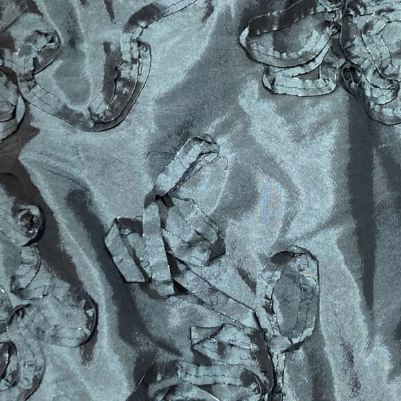 Tiana B Gray Sleeveless V-Neck Dress With Ribbons Embellishments, Size 6 - Picture 7 of 7